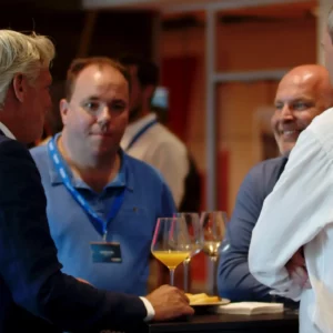 Gasten spreken tijdens Datto Connectlocal evenement